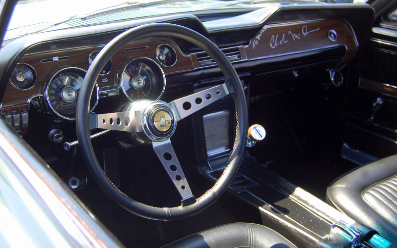 Illustration for article titled The First Annual Carroll Shelby Tribute and Car Show; Gardena, CA